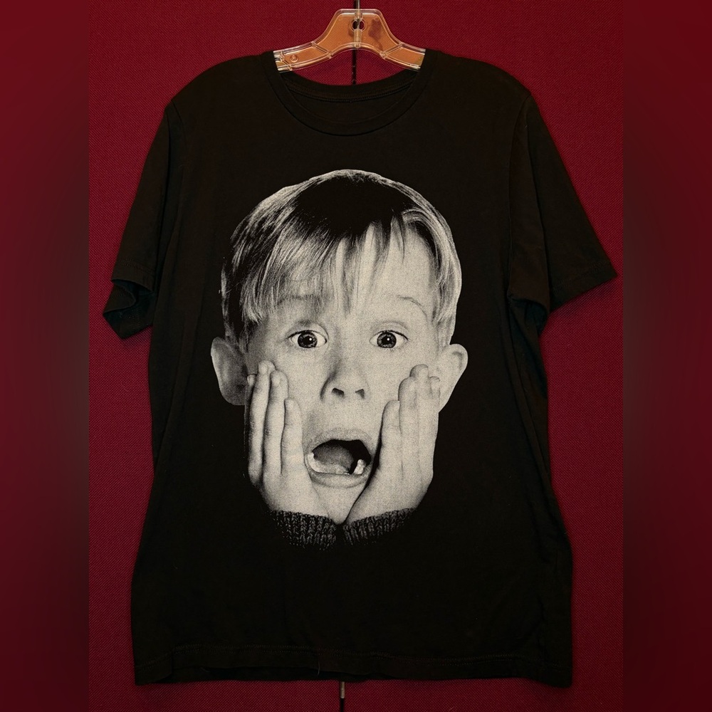 Men’s Home Alone inspired limited Tee